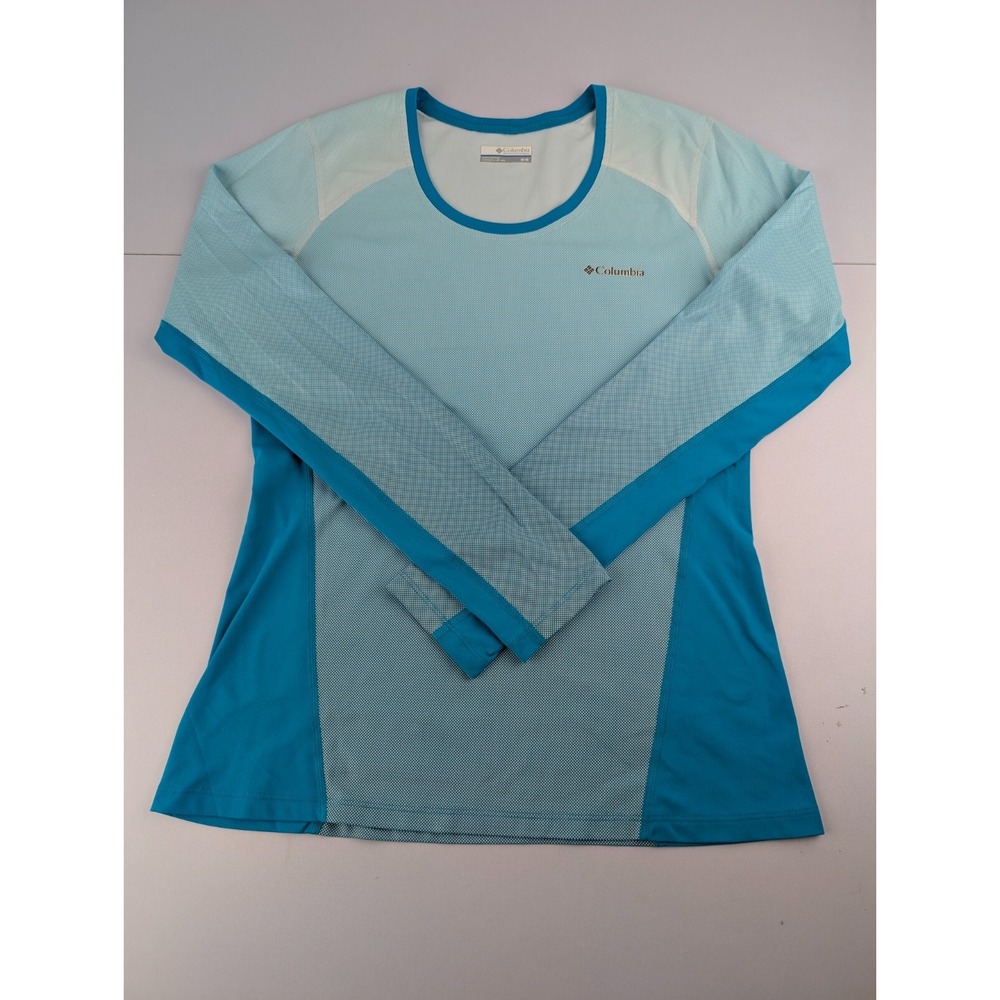 Columbia Sportswear Co T-Shirt Women's Medium Teal Shiny‎ Polka Dot Pullover Top